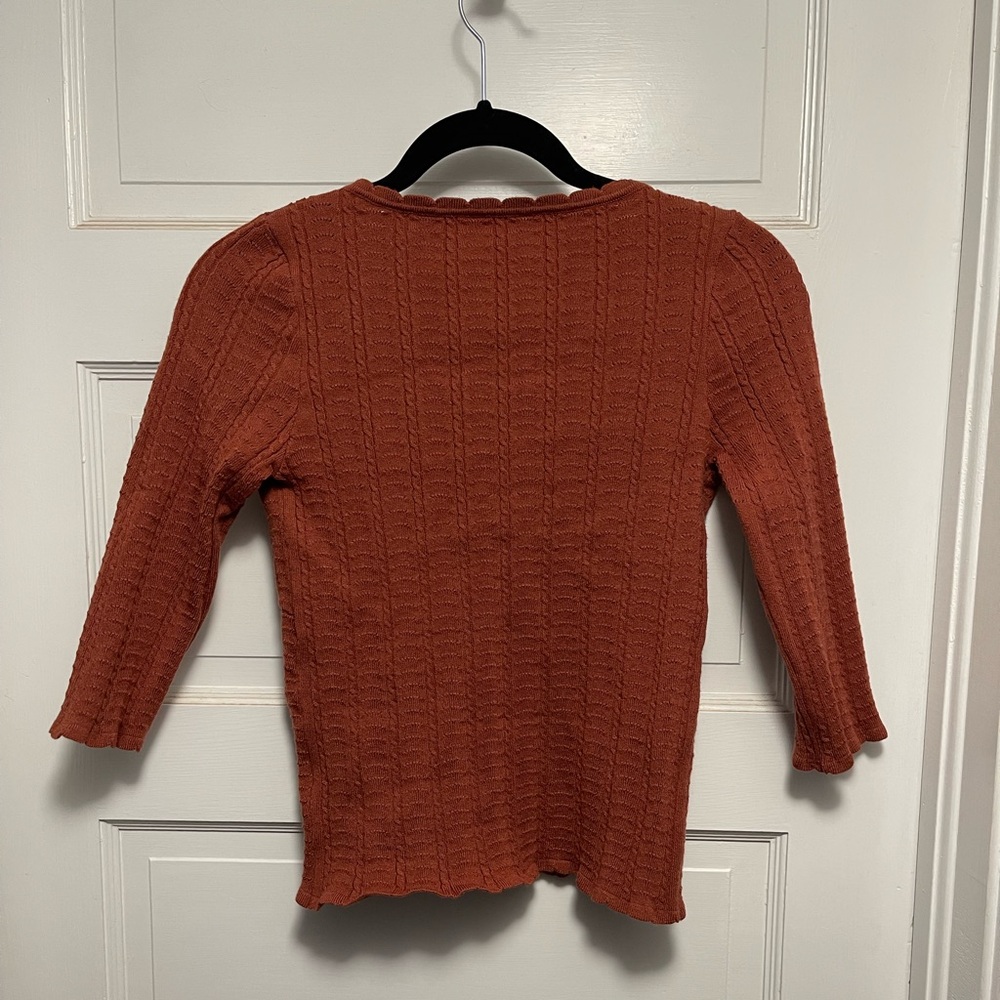 Knit top size small - Picture 2 of 2